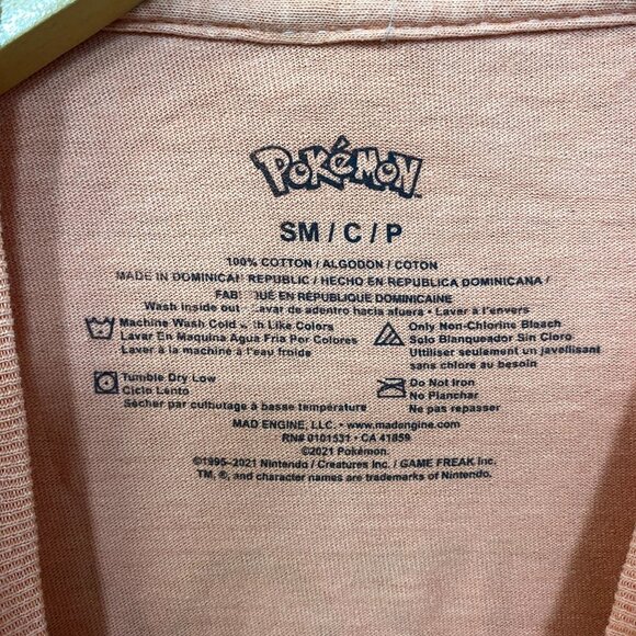 Pokemon Charmander Evolutions Graphic Design T-Shirt SM - Picture 5 of 5